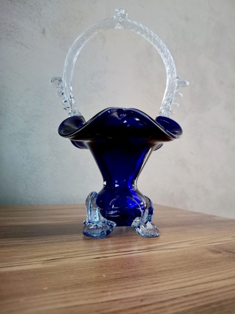 Kobaltowy koszyczek szklany vintage Kobaltowy koszyczek szklany vintage