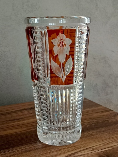 Kryształowy wazon vintage z epoki PRL Kryształowy wazon vintage z epoki PRL