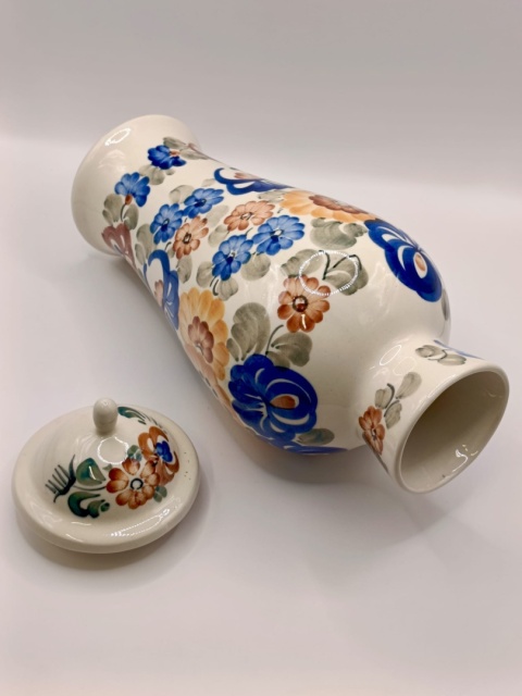 Ręcznie malowany fajans z Włocławka – klasyka polskiego rzemiosła