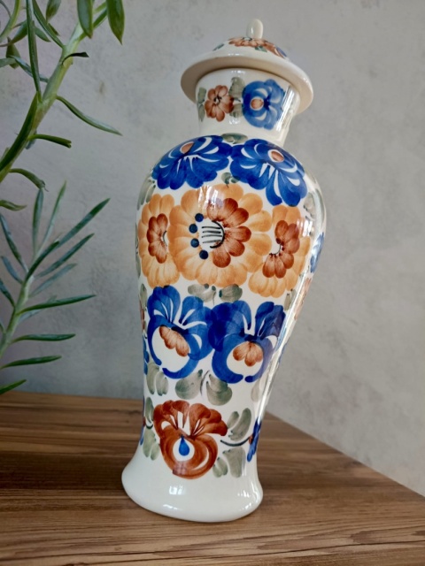 Ręcznie malowany fajans z Włocławka – klasyka polskiego rzemiosła