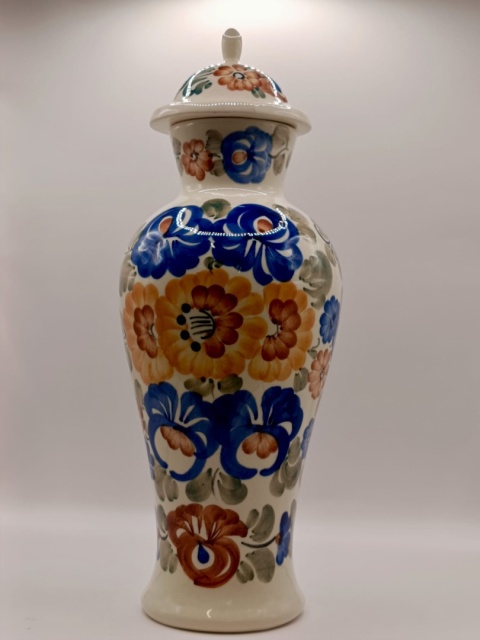 Ręcznie malowany fajans z Włocławka – klasyka polskiego rzemiosła